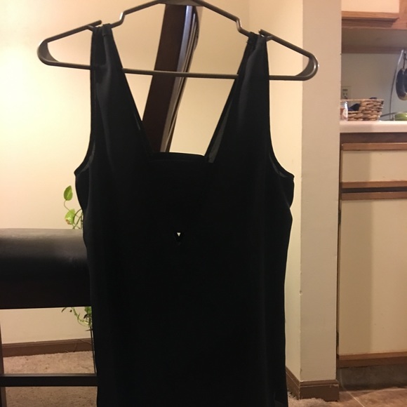 Express Keyhole Black Top - Picture 6 of 6